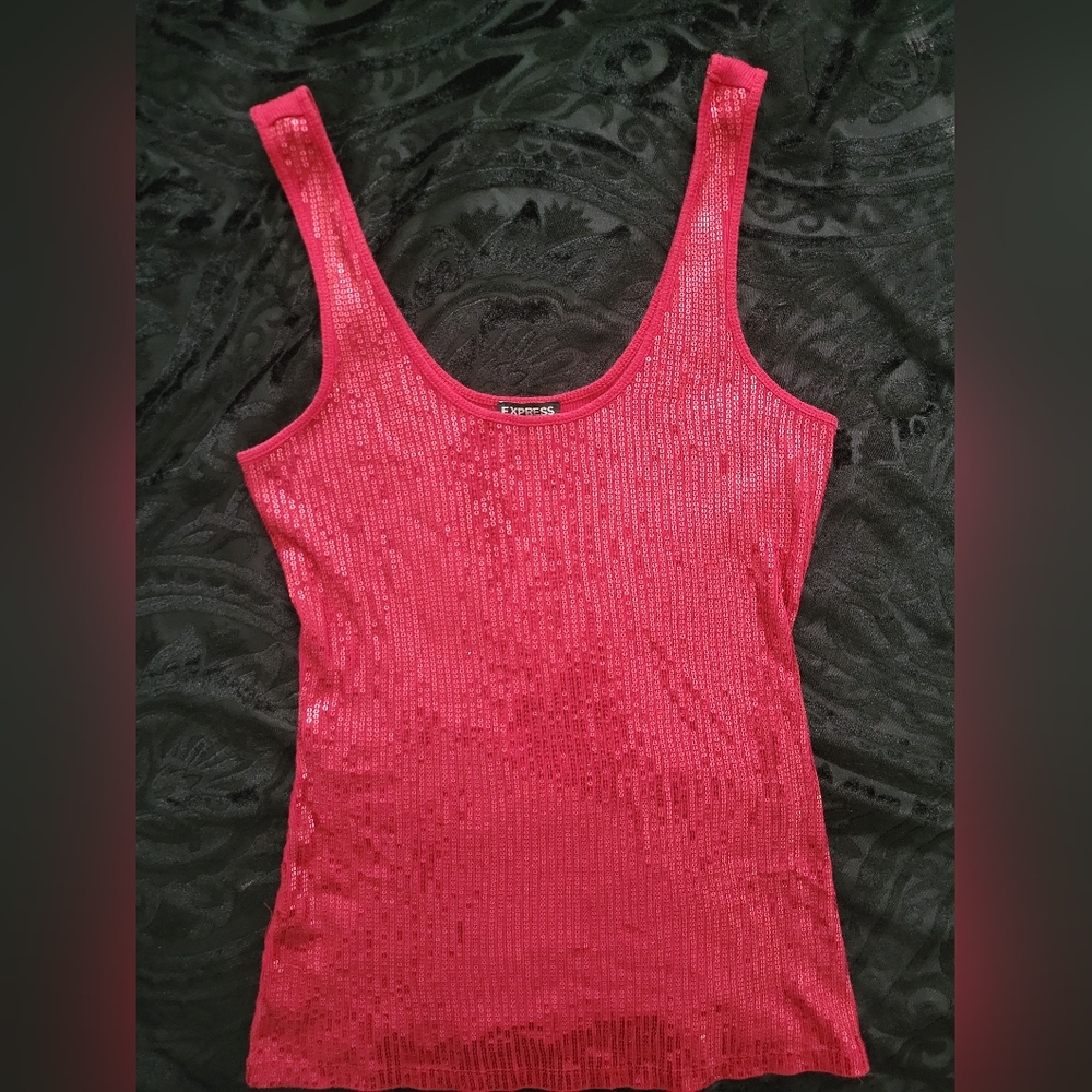 Size M Red Sequin TankTop Shirt Top looks lighter in pics